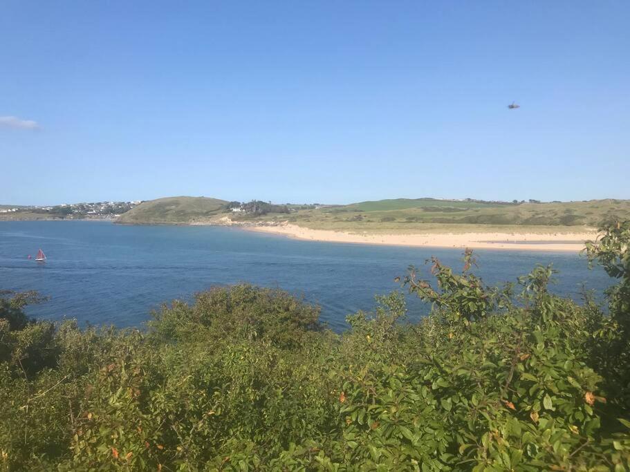 Trethvor House Ensuite Double Room With Free Parking In Quiet Residential Area Padstow Exterior photo