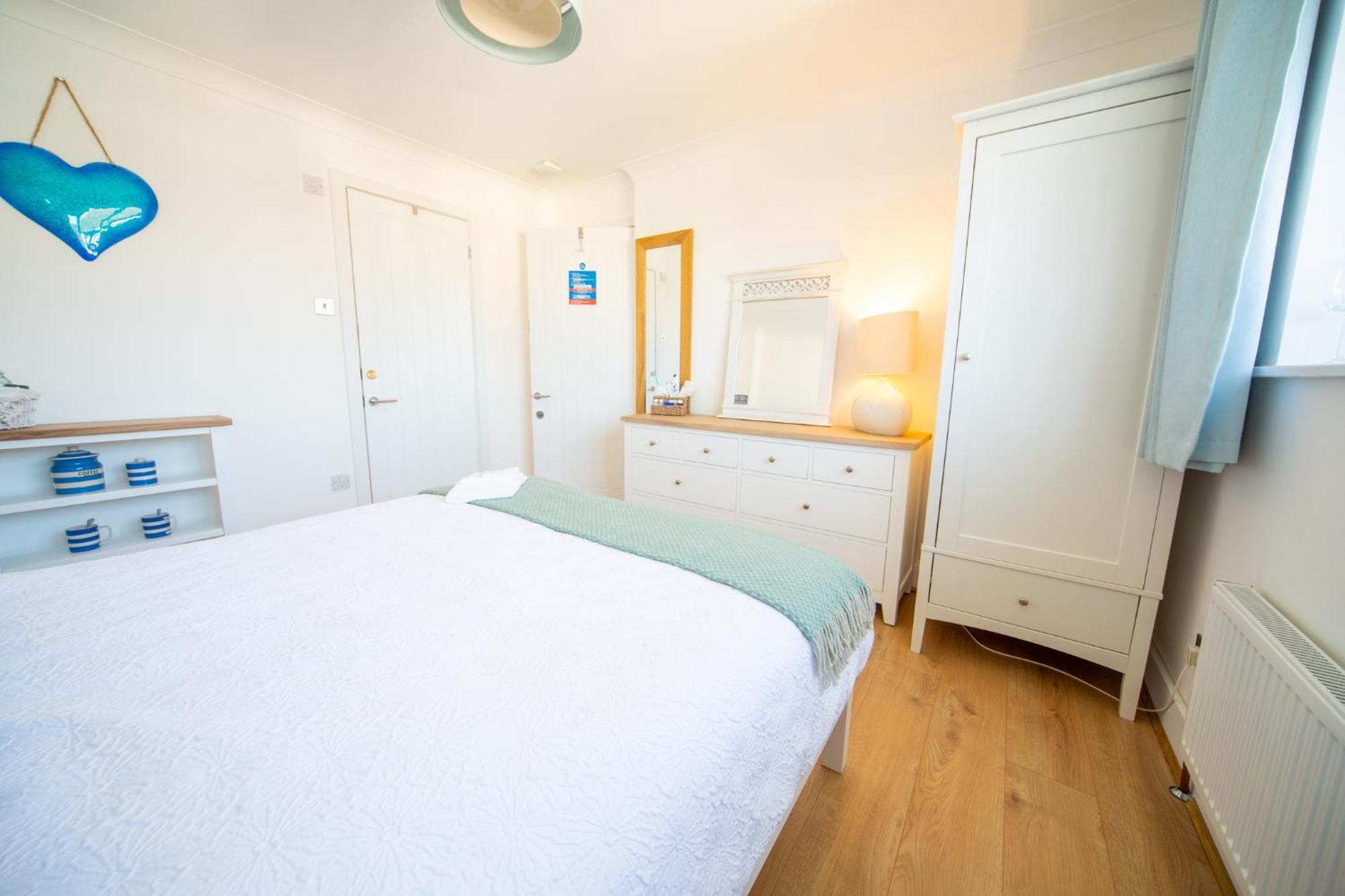 Trethvor House Ensuite Double Room With Free Parking In Quiet Residential Area Padstow Exterior photo